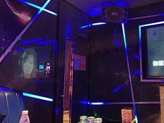 -好乐迪(张扬路八佰伴店)