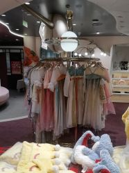 -奈尔宝·国风主题儿童乐园·亲子餐厅(豫园商城店)
