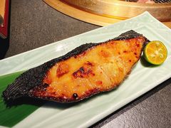 炙烤深海黄金鲽鱼-铭牛烧肉·和牛海鲜自助(高新月牙湖店)