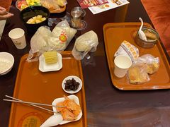 -白金汉爵大酒店-24小时餐厅