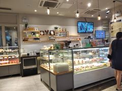 面包甜点陈列柜-BreadTalk面包新语·烘焙蛋糕(佐阾虹湾购物中心店)
