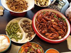 -川流不息·地道川菜·小龙虾(松东路店)