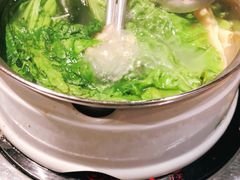 -釜御山海鲜烤肉火锅自助(新城市中心店)