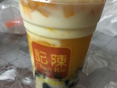 -陈记甜品窝(中山北路店)