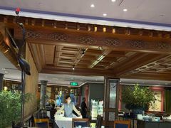 -八府香鸭·啫啫煲(华山路店)