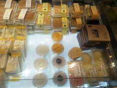 -皇冠幸福里动物奶油生日蛋糕(万达店)