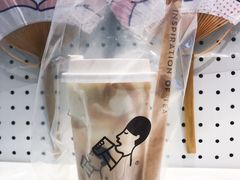 -喜茶(上海打浦桥日月光gelato lab+店)