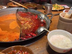 -萍姐火锅·公路夜市(武汉首店)