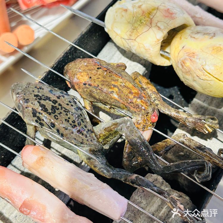 冬天在室内也能体验室外烧烤的乐趣，好有意思❗️｜北京探店