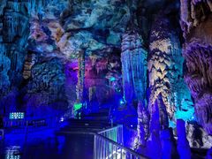 -泰安地下龙宫景区