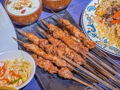 -伊带伊路新疆美食府(呼家楼店)