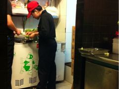 -八婆婆烧仙草(中山路店)