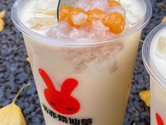 -书亦烧仙草(汇智中心概念店)