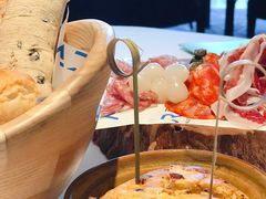 -AZUR聚(香格里拉饭店)