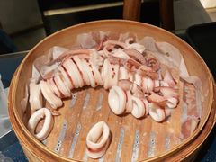 竹笼蒸鲜鱿-乔街深夜食堂·台州菜·高压锅生蚝(杭州总店)