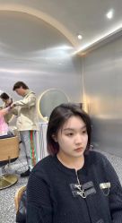 -Tloml salon