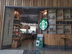 -星巴克臻选(湖滨道店)