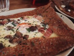 鸡蛋蘑菇熏肉荞麦可丽饼-RAC BAR(安福路店)