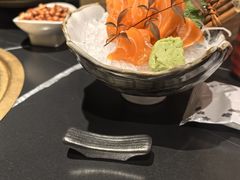 -山川小町·极番烧肉(新地假日广场店)