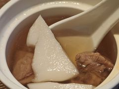-大中华希尔顿酒店-念自助餐·嗨啤·小龙虾