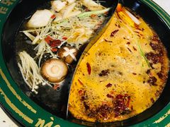 菌汤鸳鸯锅-有拈头成都市井火锅(南山总店)