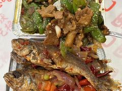 -堂瓦里·33年传统赣菜(第一街区店)