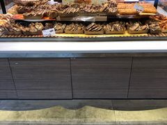 -巴黎贝甜(大宁国际商业广场店)