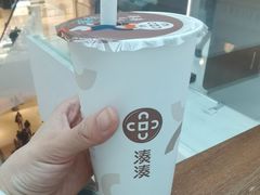 -湊湊火锅·茶憩(上海合生汇店)