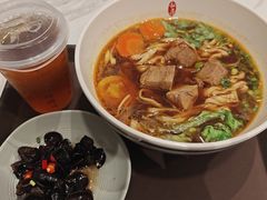 -康师傅私房牛肉面(申虹店)