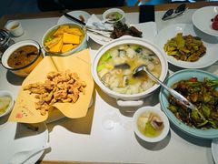 -聚友斋(陶瓷琉璃馆水晶街店)