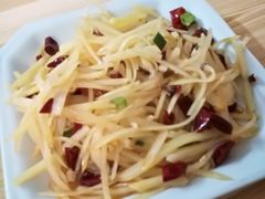 酸辣土豆丝-黑皮酸菜鱼(绣花巷店)
