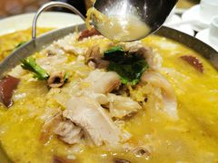-吴记酱骨炖菜馆(康安路店)