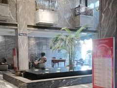 -弘安丽水温泉酒店