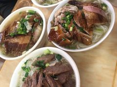 -香辉食馆(新兴路店)