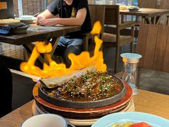 -蜜桃餐厅·伴山(湖滨商业街店)