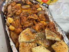 -老东镇啤酒屋海鲜加工·蒸汽海鲜·海鲜烧烤(台东店)