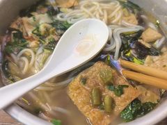 -丽丽三鲜螺蛳粉(田林路店)