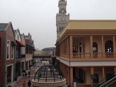 -王府井奥莱临潼小镇(临潼店)