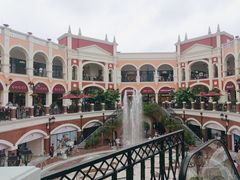 -佛罗伦萨小镇广佛名品奥特莱斯(疏港路店)