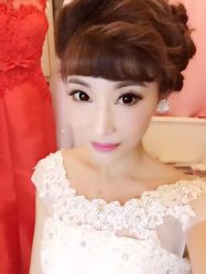 -贺贺新娘造型婚纱店