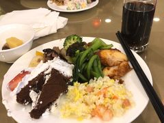 -东方苑自助餐厅(稻香湖景酒店)