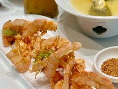 -品海楼·大连海胆锅贴馆(东港店)