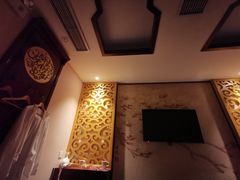 -鼎族怡华·指压·油压·经络(西单昌盛大厦店)