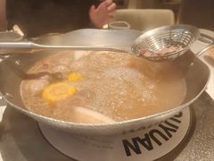 -左庭右院鲜牛肉火锅(金山万达店)