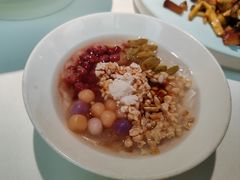 -江城小馆陕南妈妈菜·全球旅行餐厅(钟楼店)