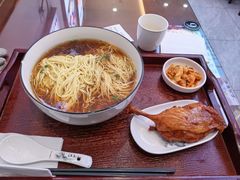 -百年老字号·观振兴蟹黄面·三虾面·苏式面(观前街富仁坊巷店)