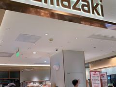 门面-山崎面包(静安久光店)