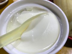 牛初乳-光明刘冰乳鸽店(光明法政北路店)