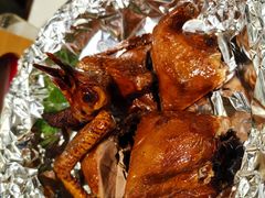 脆皮乳鸽（只）-火齐潮汕砂锅粥(五道口店)
