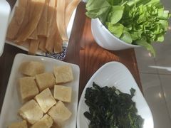 -楼外楼大刀肉传统火锅居(繁荣路店)